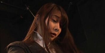 美女探员受虐记 肉丝大屁股 扯开的丝袜