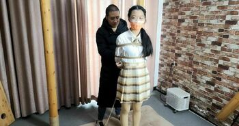 妹子花羽 JK 服 悬吊