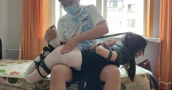 二次元新人妹子奈奈的驷马超紧缚tksp，严厉堵嘴，白丝水手服，羞耻盛宴！